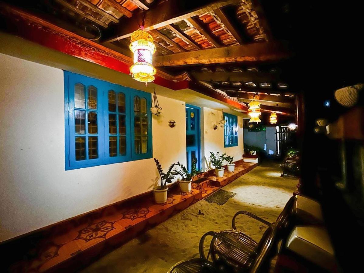 House In The Beach Alappuzha Екстер'єр фото