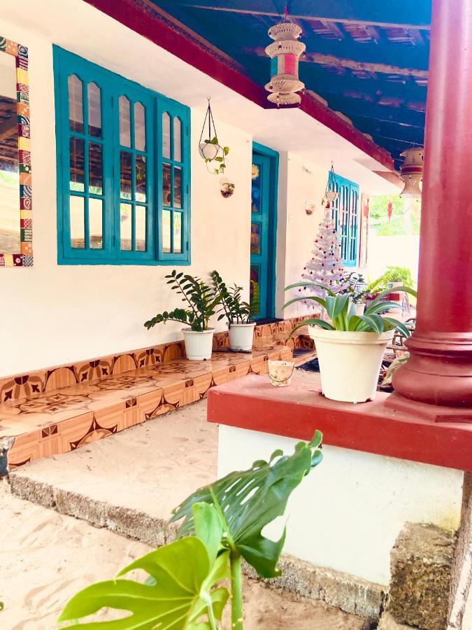 House In The Beach Alappuzha Екстер'єр фото